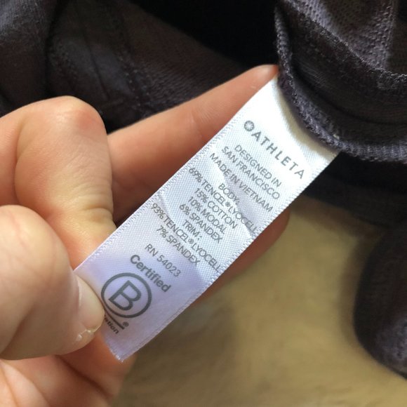 Athleta Samsara Side Tie Pull Over Sweatshirt Size Small - Picture 6 of 10